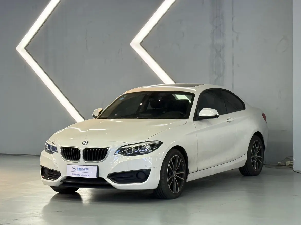 BMW 2 Series (Imported)  из Китая