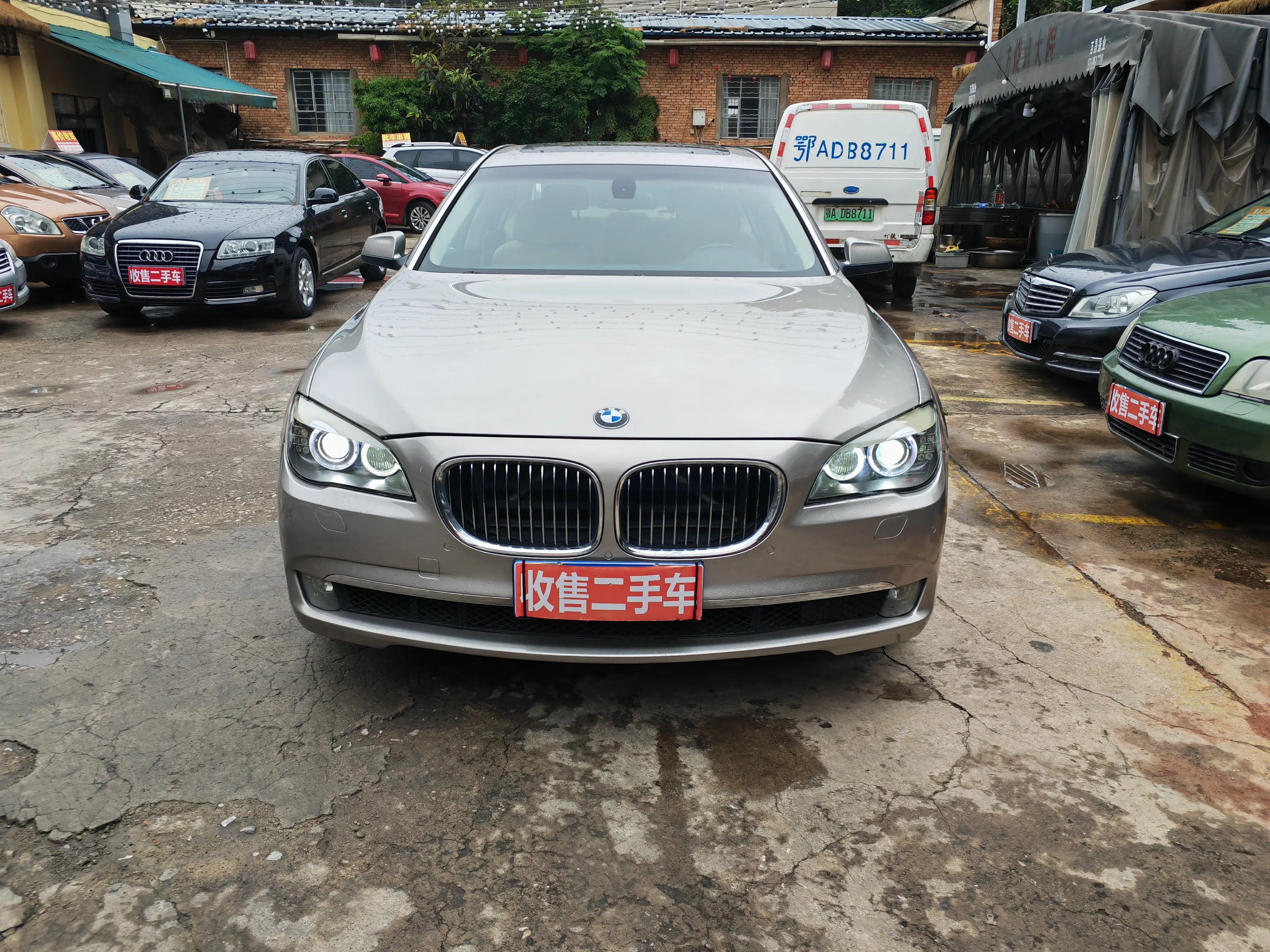 BMW 7 Series  из Китая