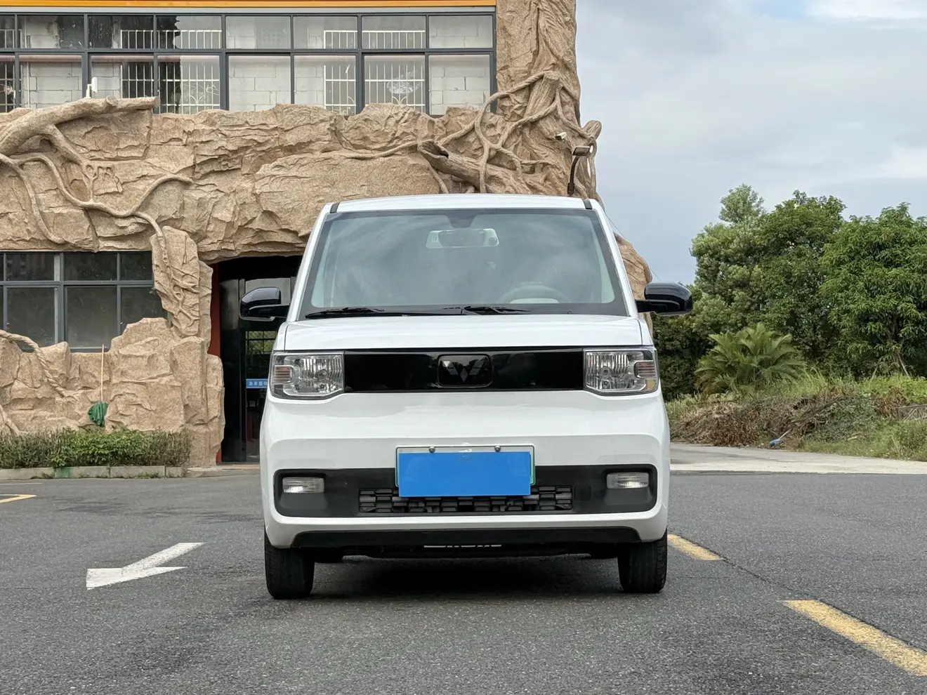 Wuling Hongguang MINIEV  из Китая