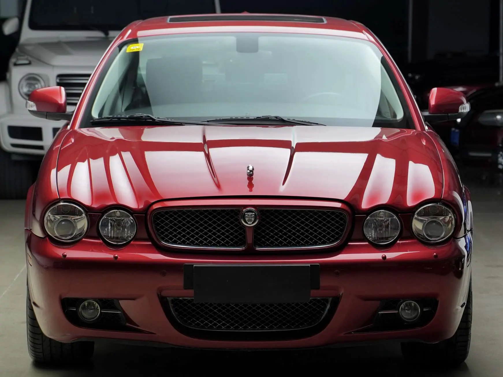 Jaguar XJ  из Китая