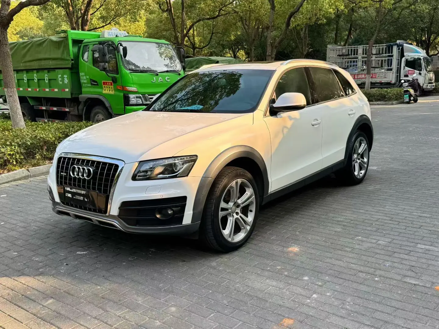 Audi Q5 (imported)  из Китая