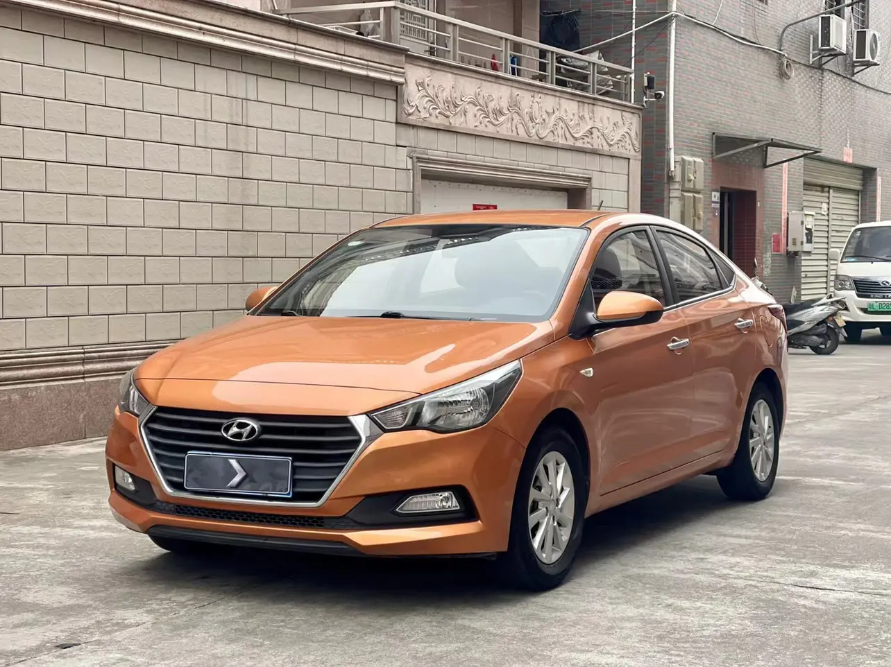 Hyundai Accept  из Китая