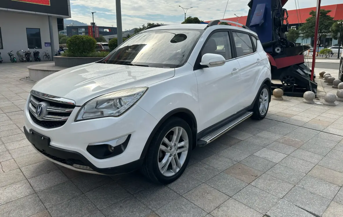 Changan CS35  из Китая
