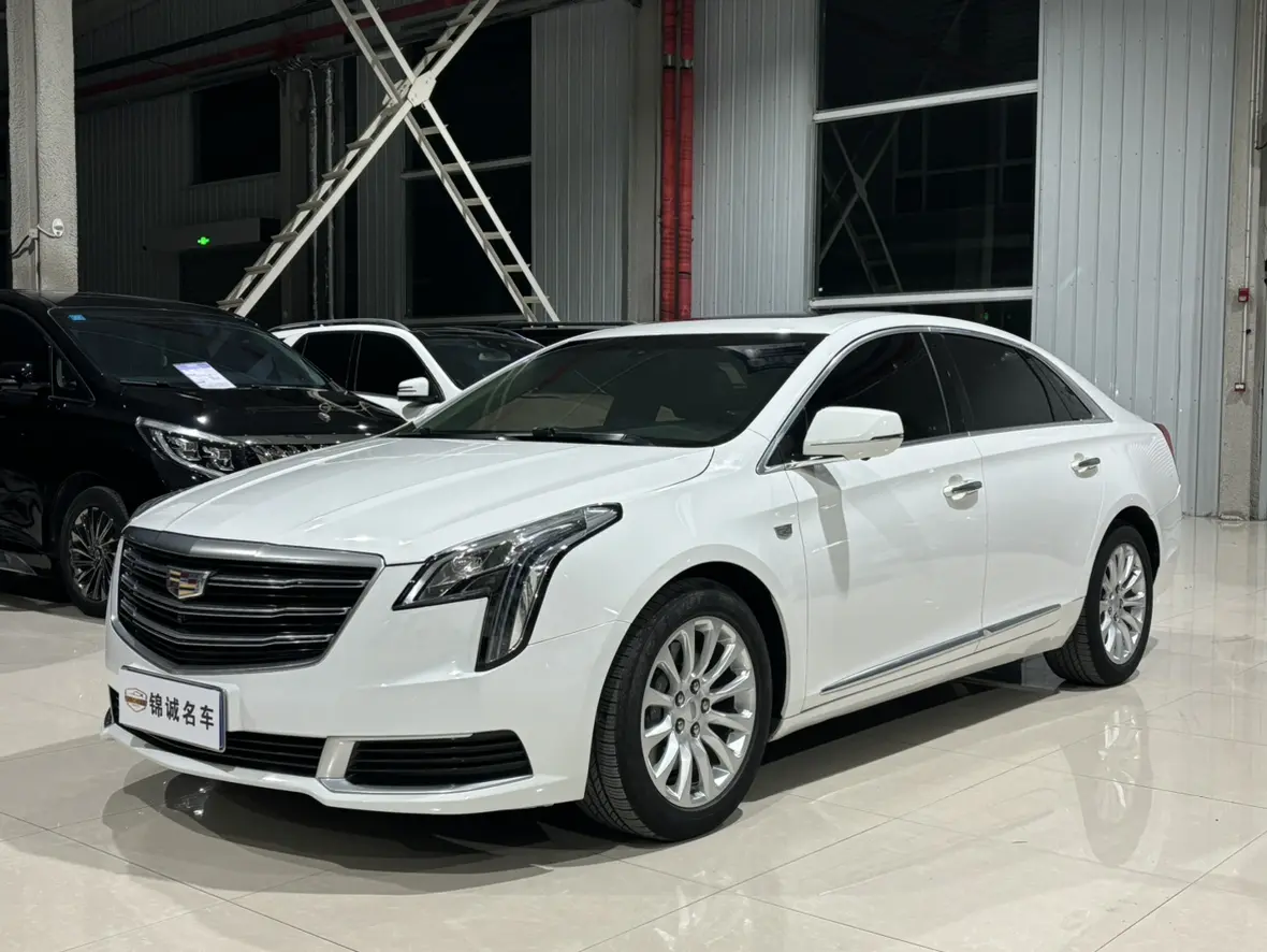 Cadillac XTS  из Китая