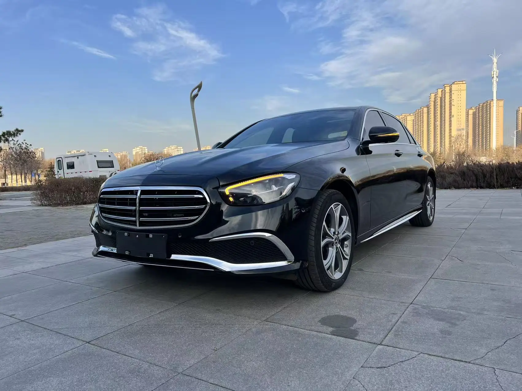 Mercedes-Benz E-Class  из Китая