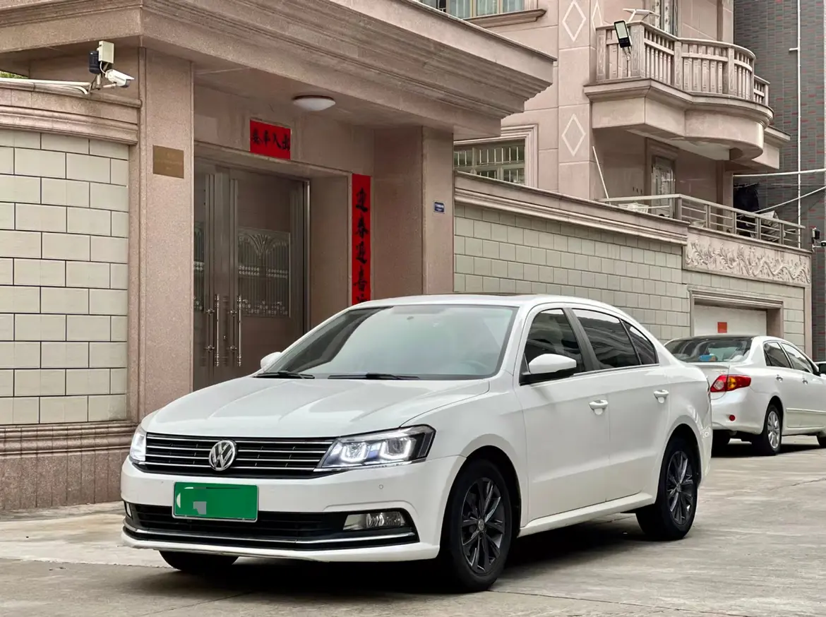 Volkswagen Lavida  из Китая