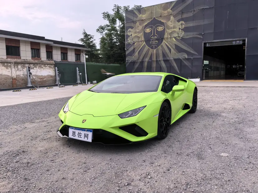 Lamborghini Huracán  из Китая