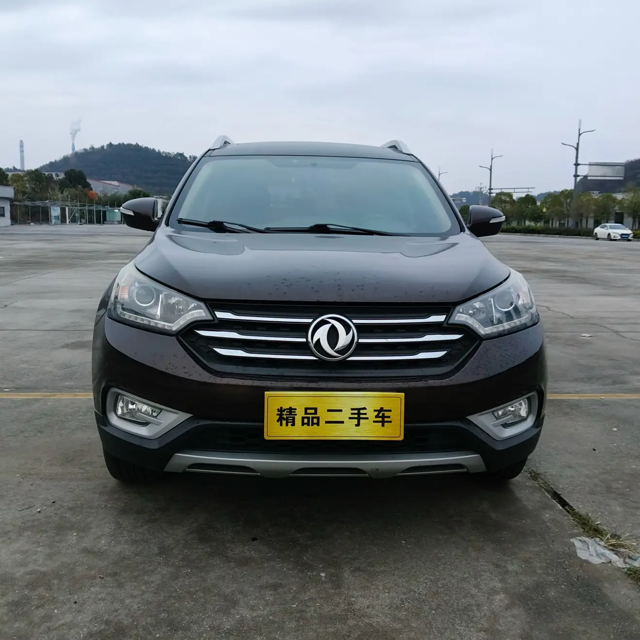 Dongfeng Fengshen AX7  из Китая