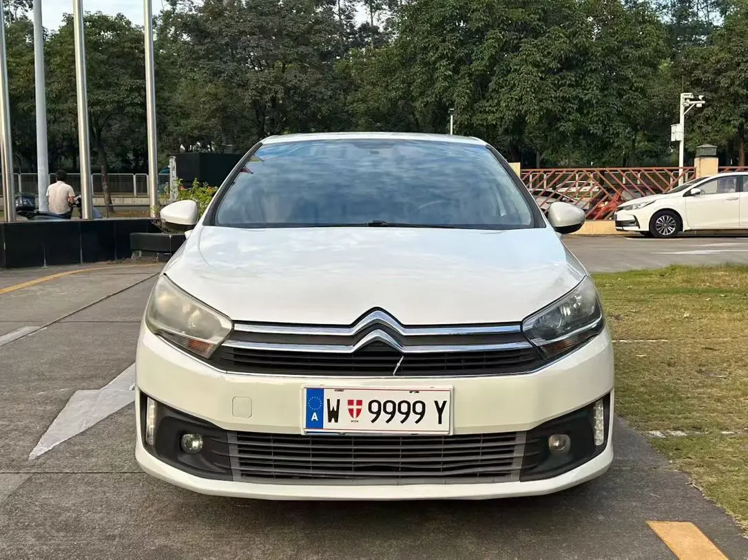Citroën C4 Sega  из Китая