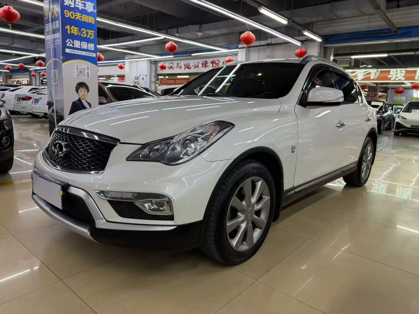 Infiniti QX50  из Китая