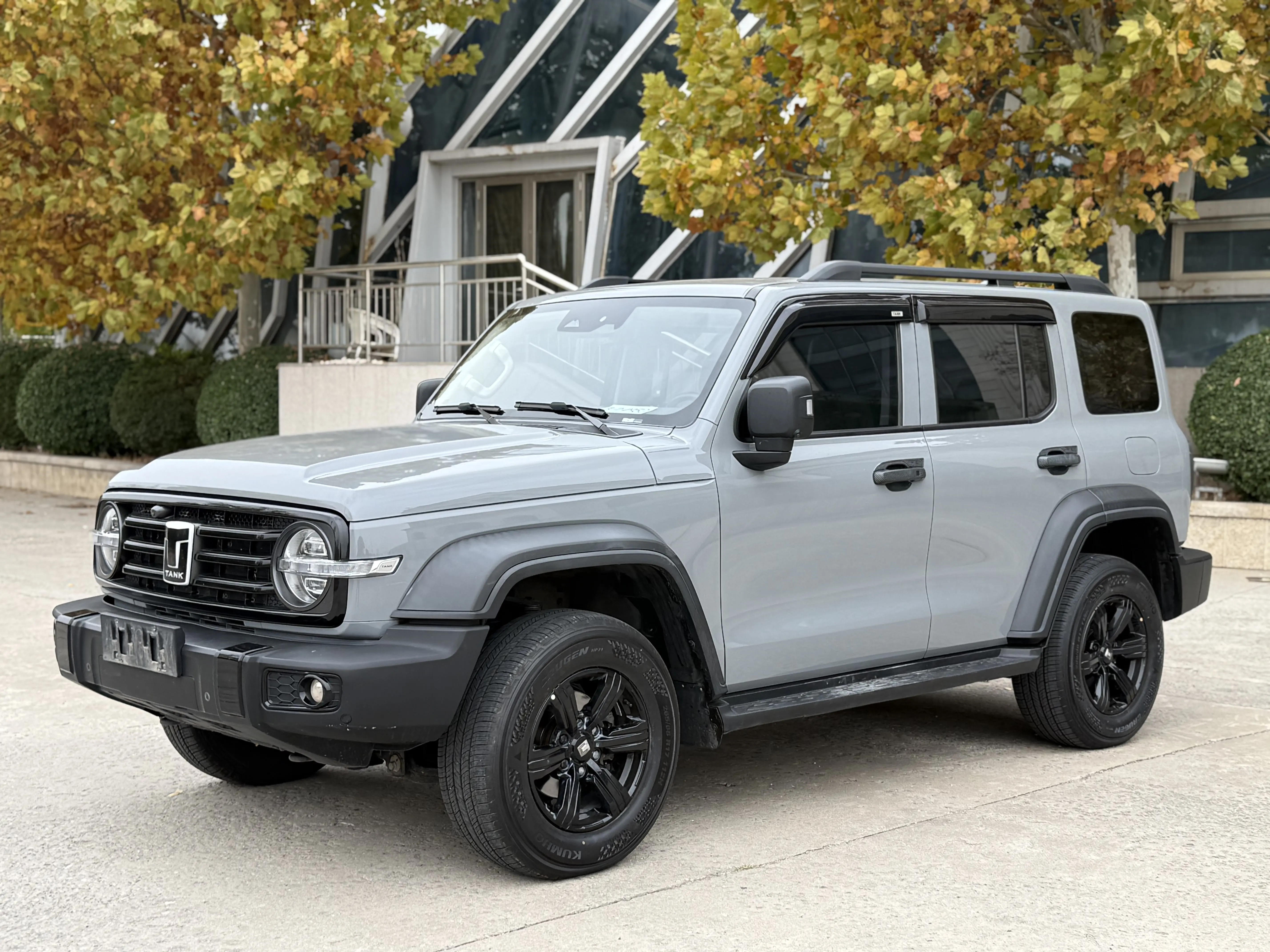 Tank 300  из Китая