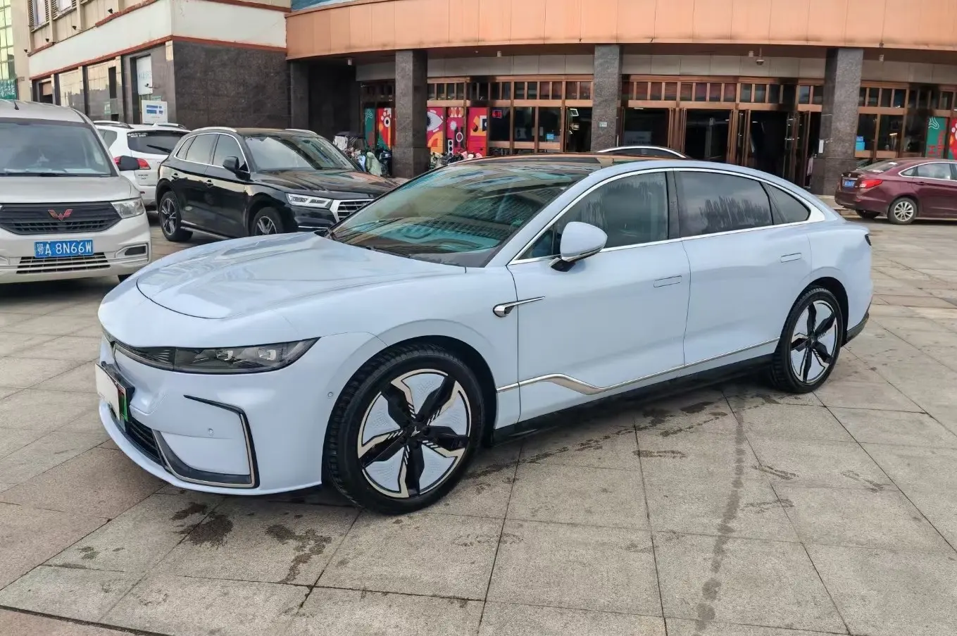 Voyah Passion EV  из Китая