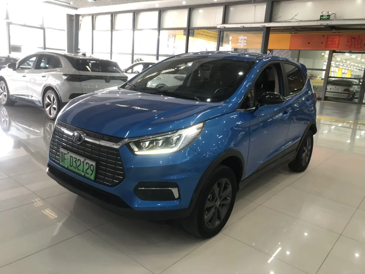 BYD Yuan EV  из Китая