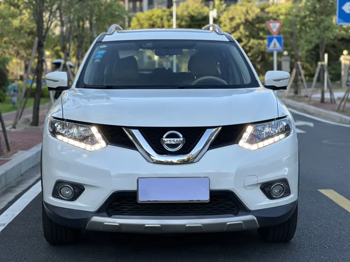 Nissan X-Trail (Qijun)  из Китая