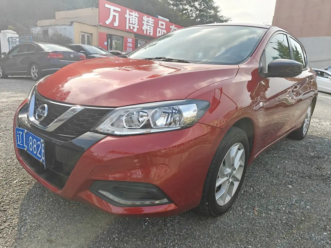 Nissan Tiida  из Китая