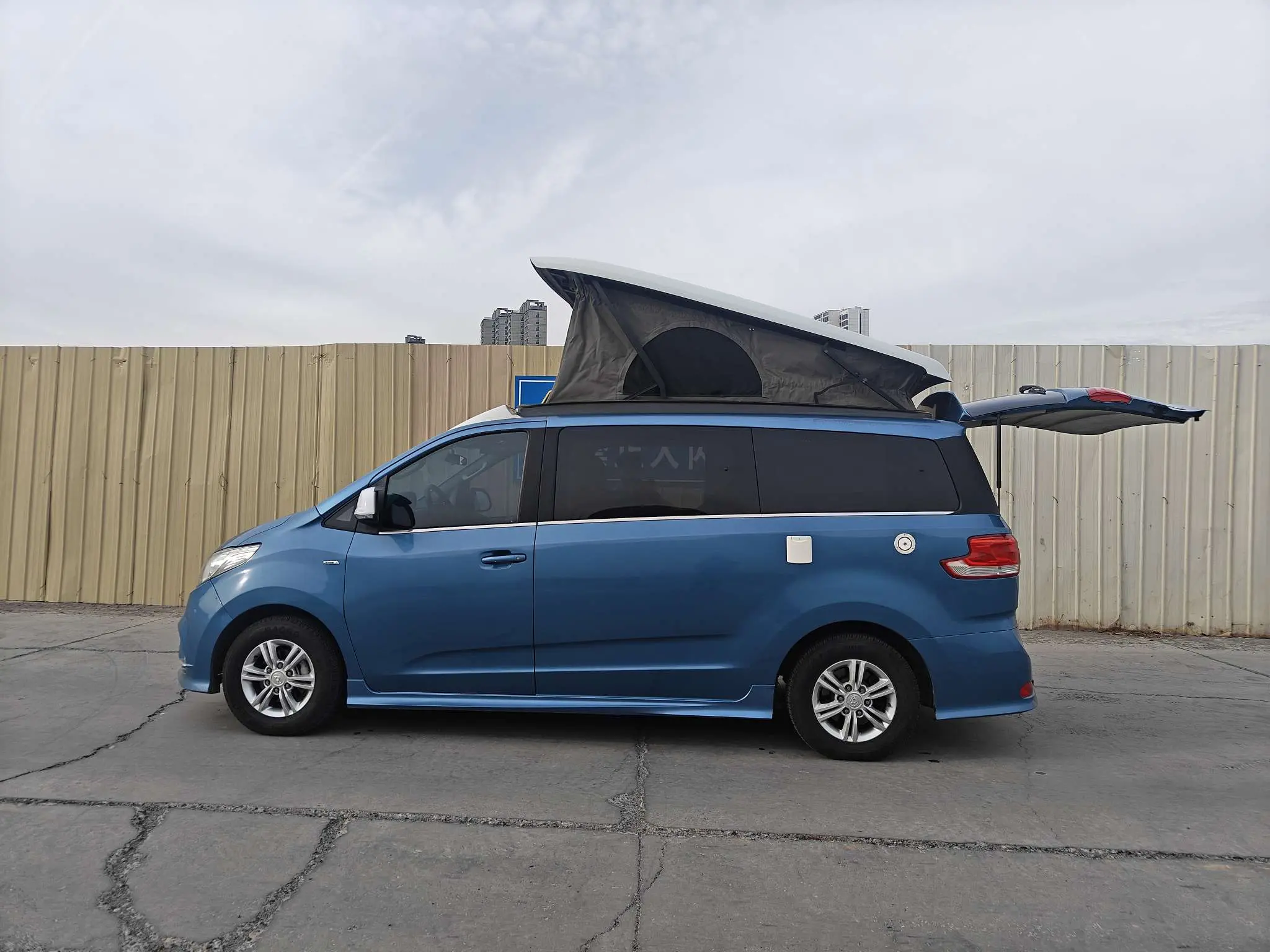 Datong Maxus G10