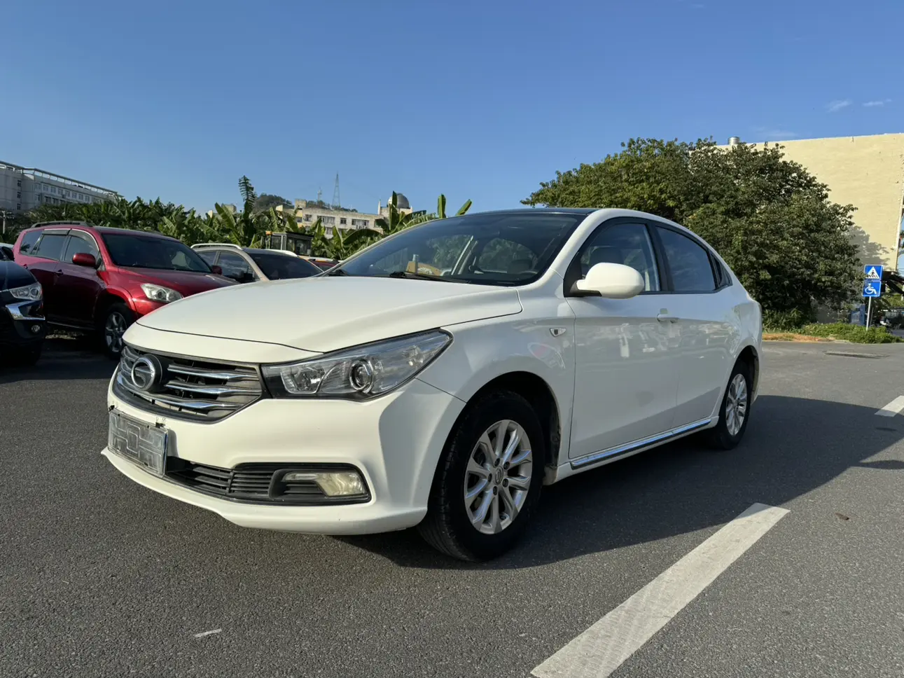 GAC Trumpchi GA3S Vision  из Китая