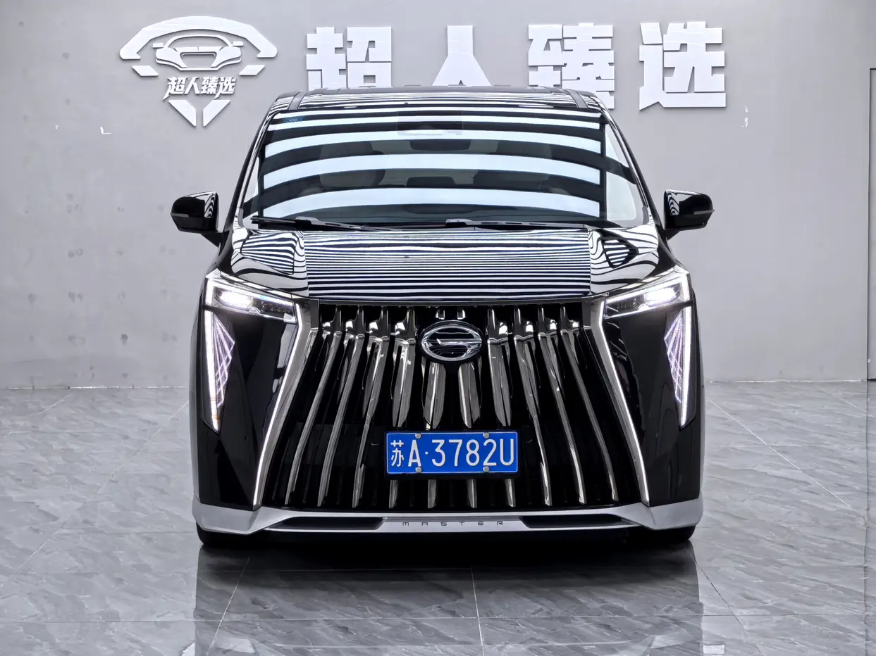 GAC Trumpchi M8  из Китая