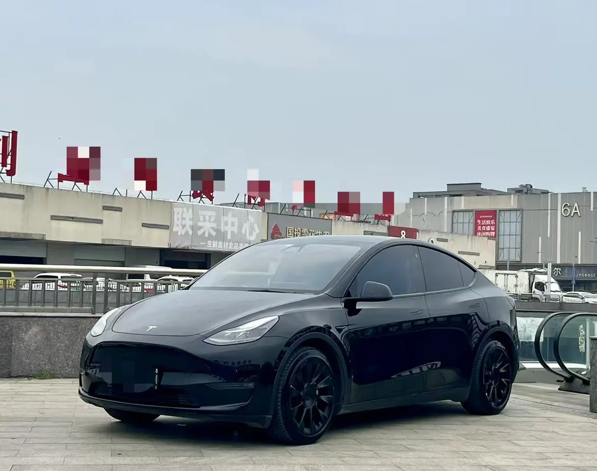 Tesla Model Y  из Китая