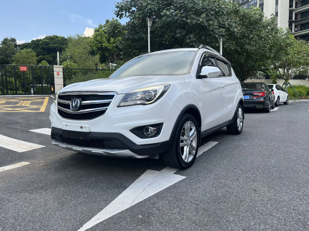 Changan CS35  из Китая