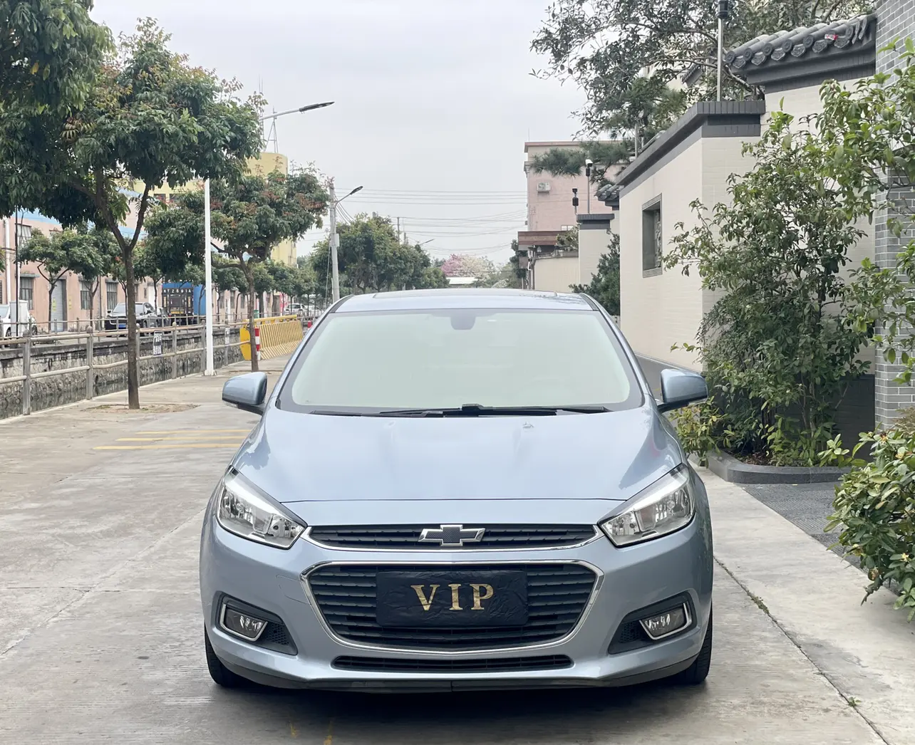 Chevrolet Monza (Cruze)  из Китая