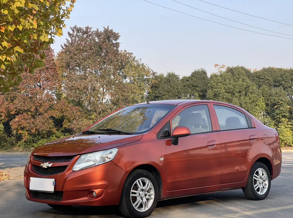 Chevrolet Sail  из Китая