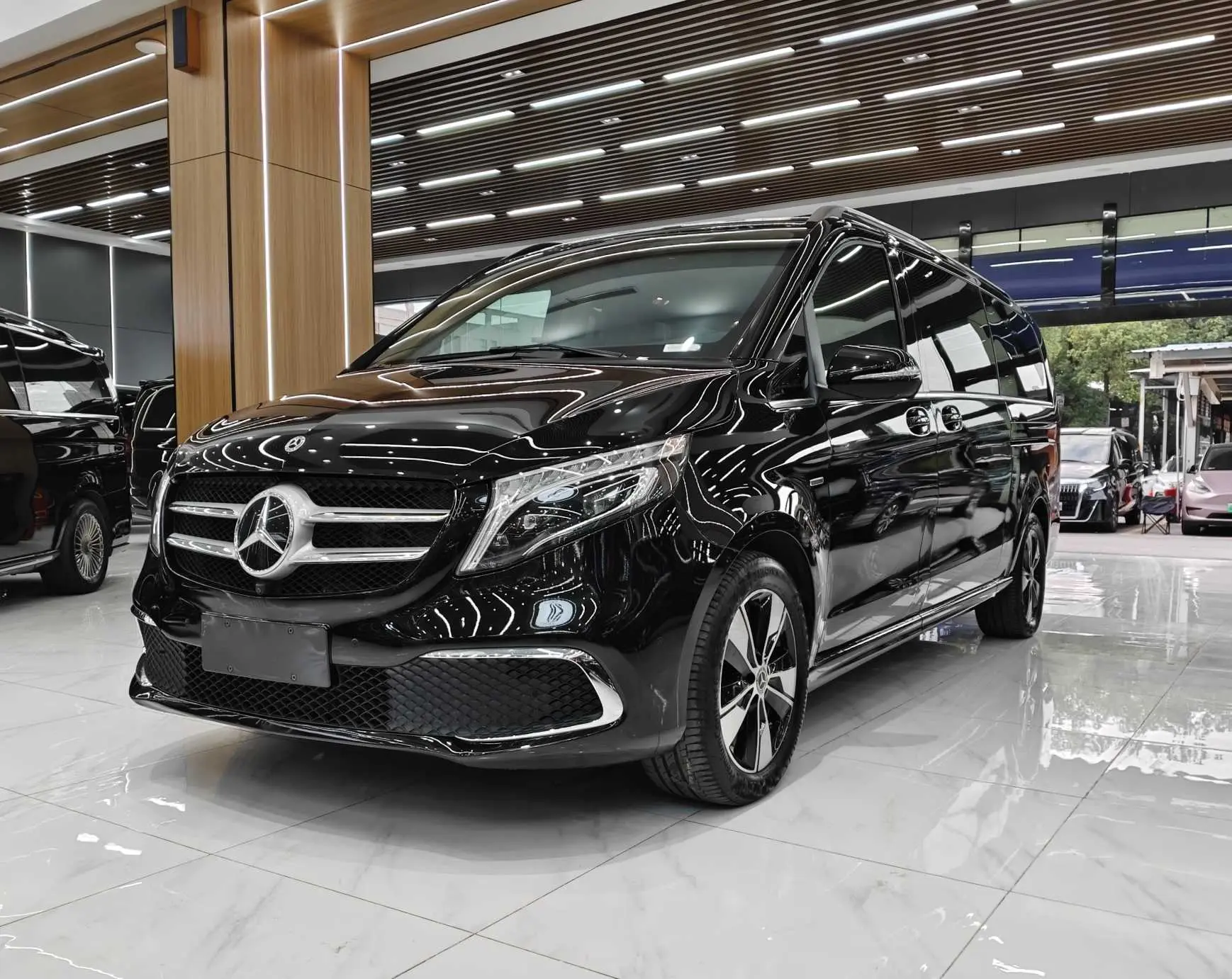 Mercedes-Benz Mercedes Benz V Class  из Китая