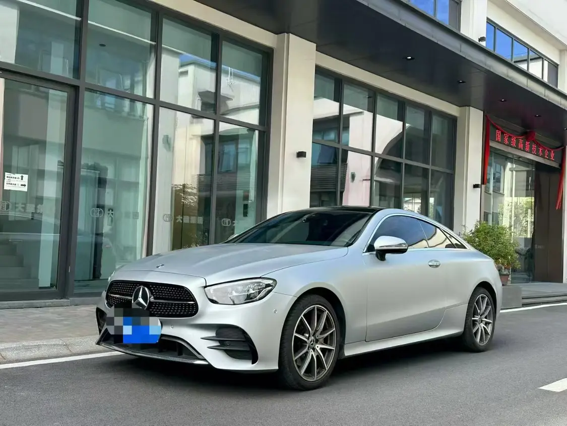 Mercedes-Benz E-Class (imported)  из Китая