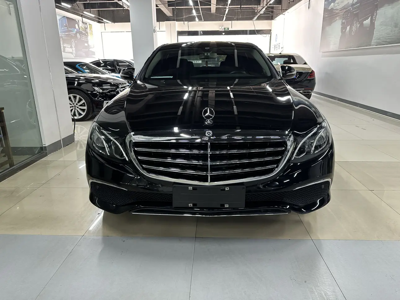 Mercedes-Benz E-Class  из Китая