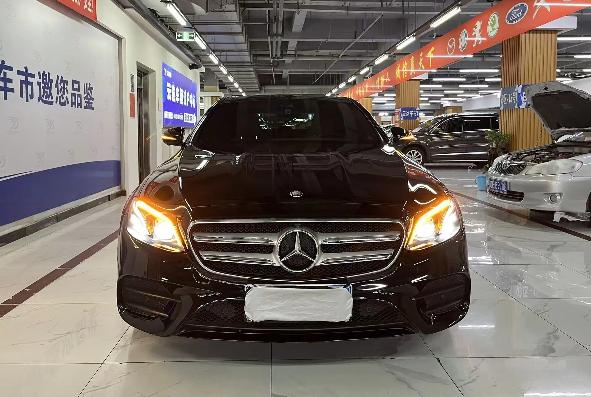 Mercedes-Benz E-Class  из Китая