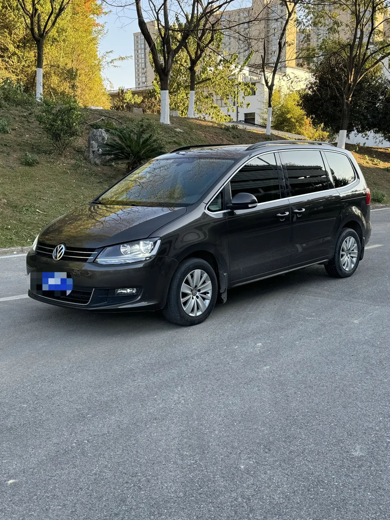 Volkswagen Sharon  из Китая