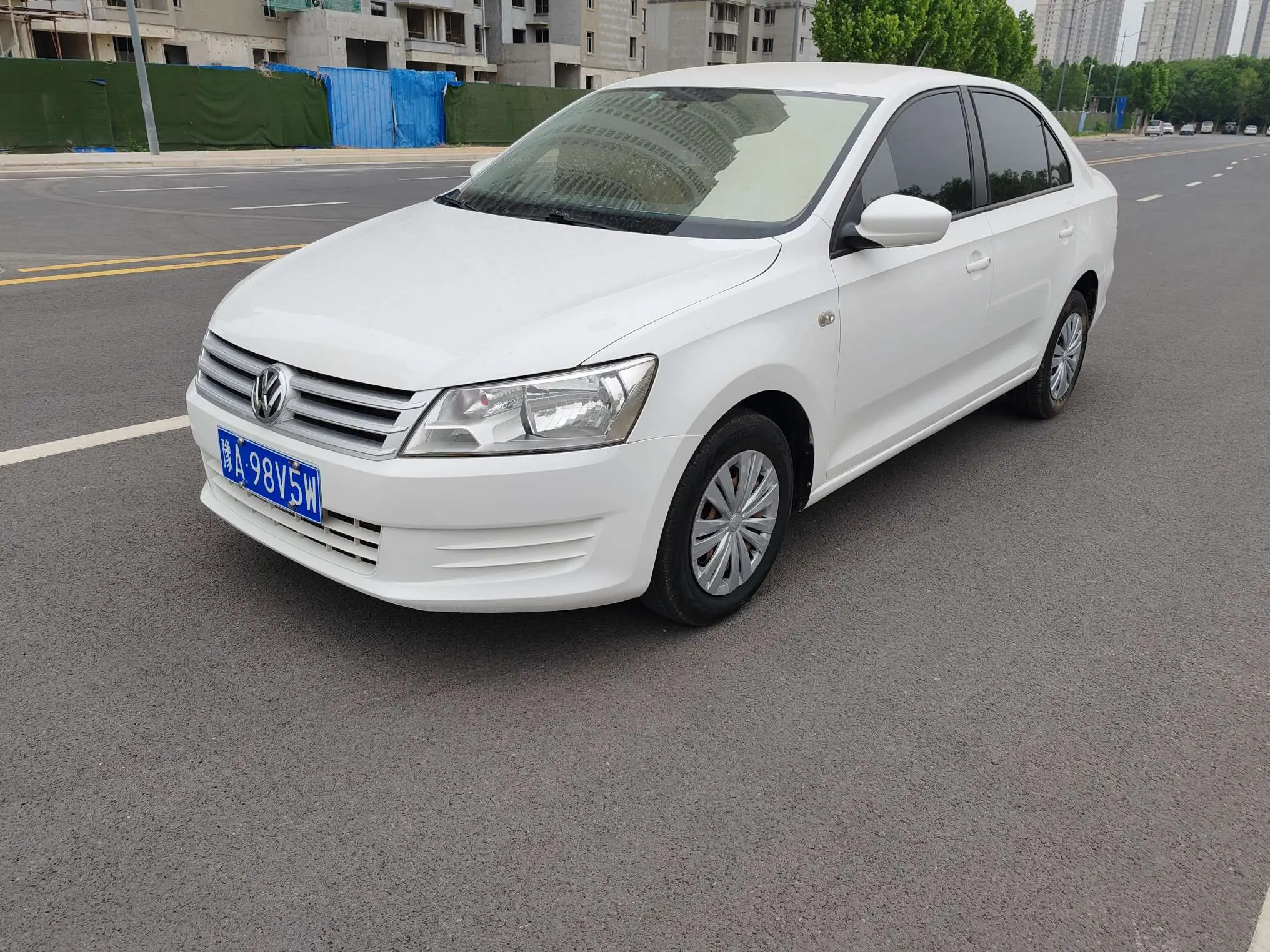 Volkswagen Santana  из Китая