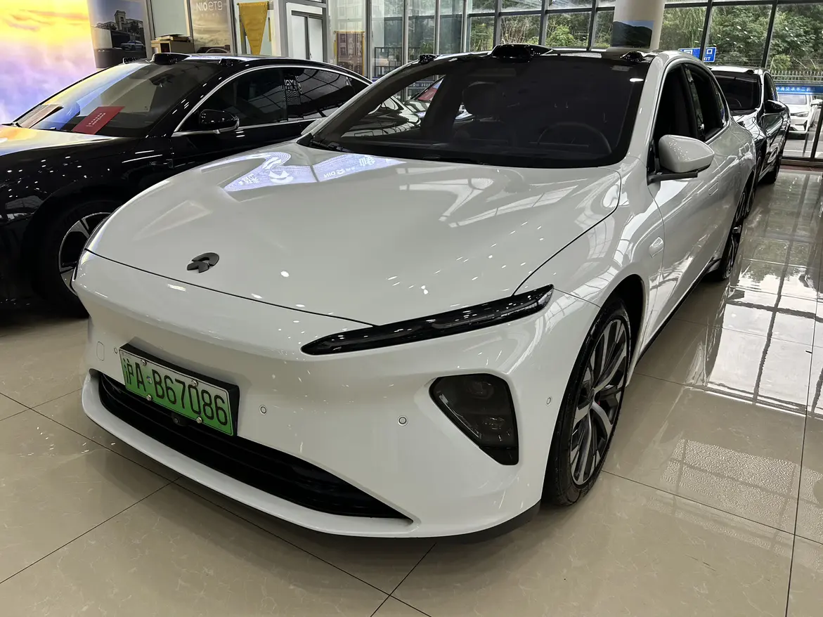 NIO ET7  из Китая