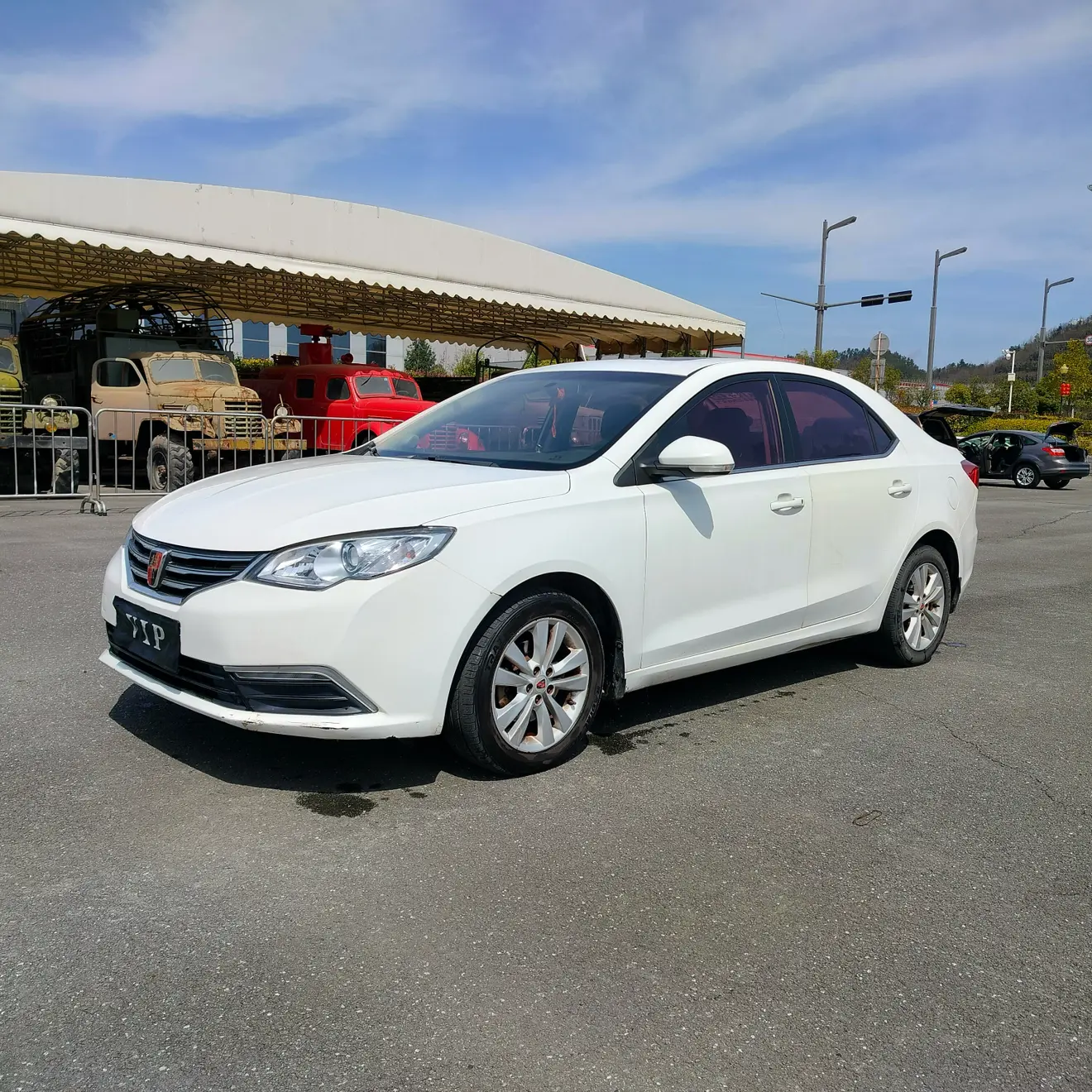 Roewe 360  из Китая