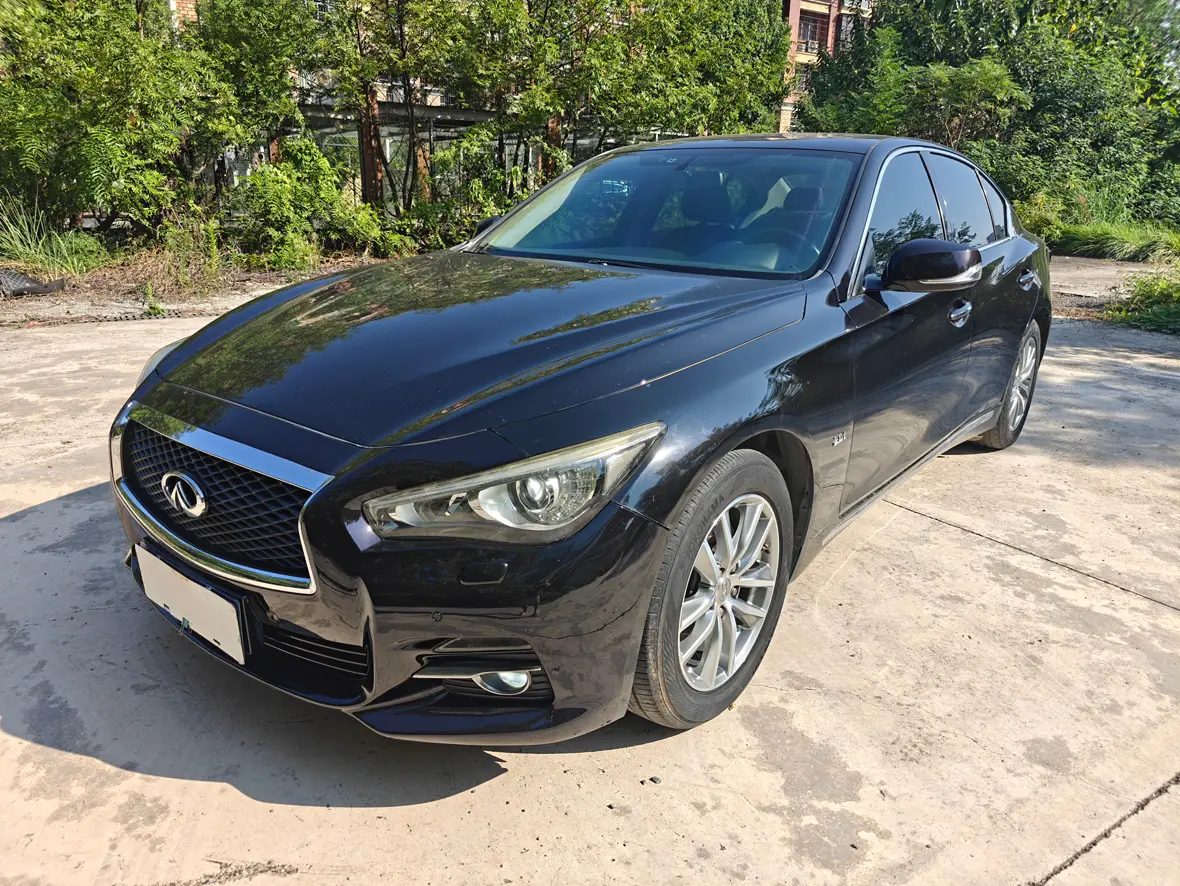 Infiniti Q50L  из Китая