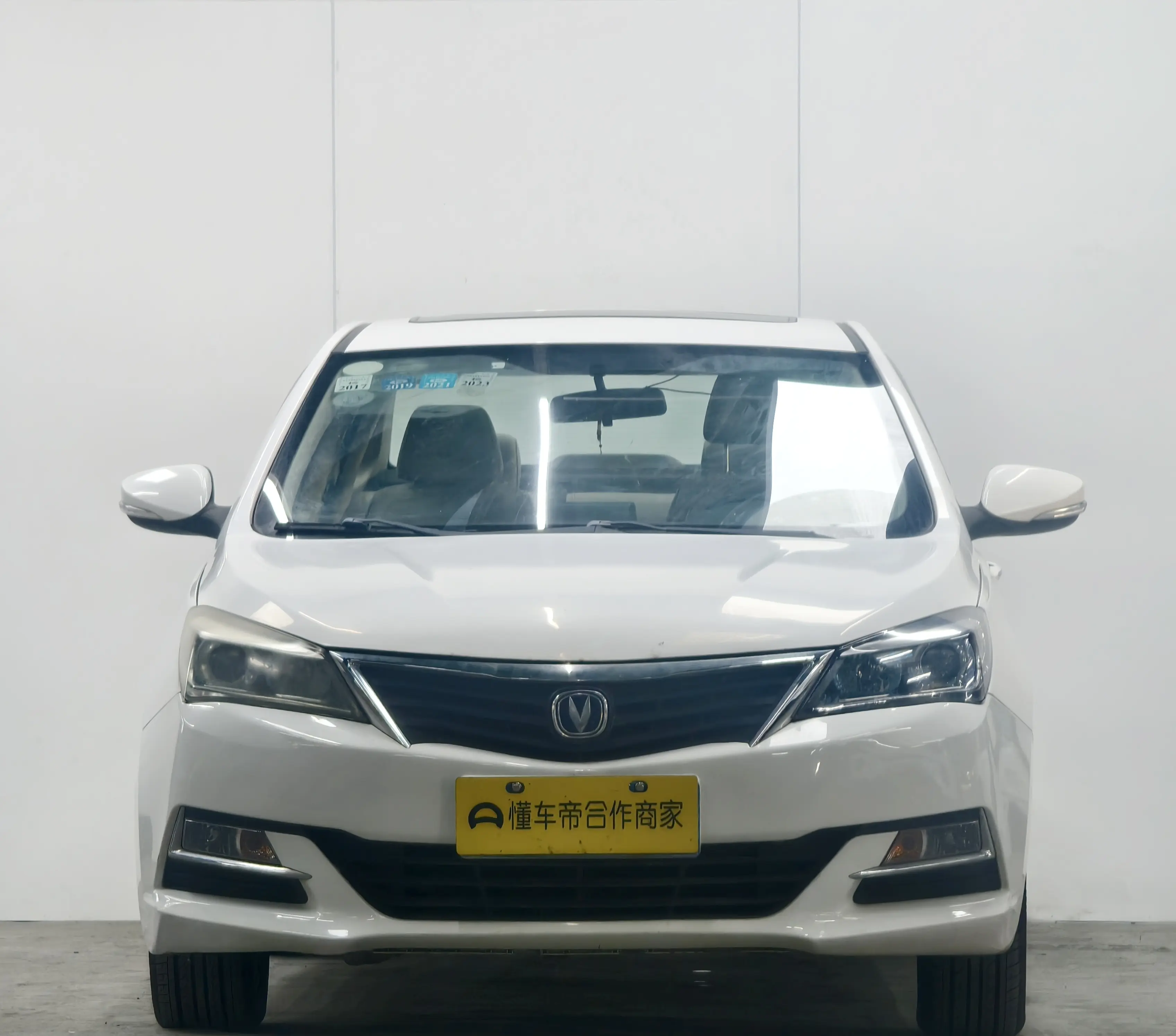 Changan Yuexiang V7  из Китая