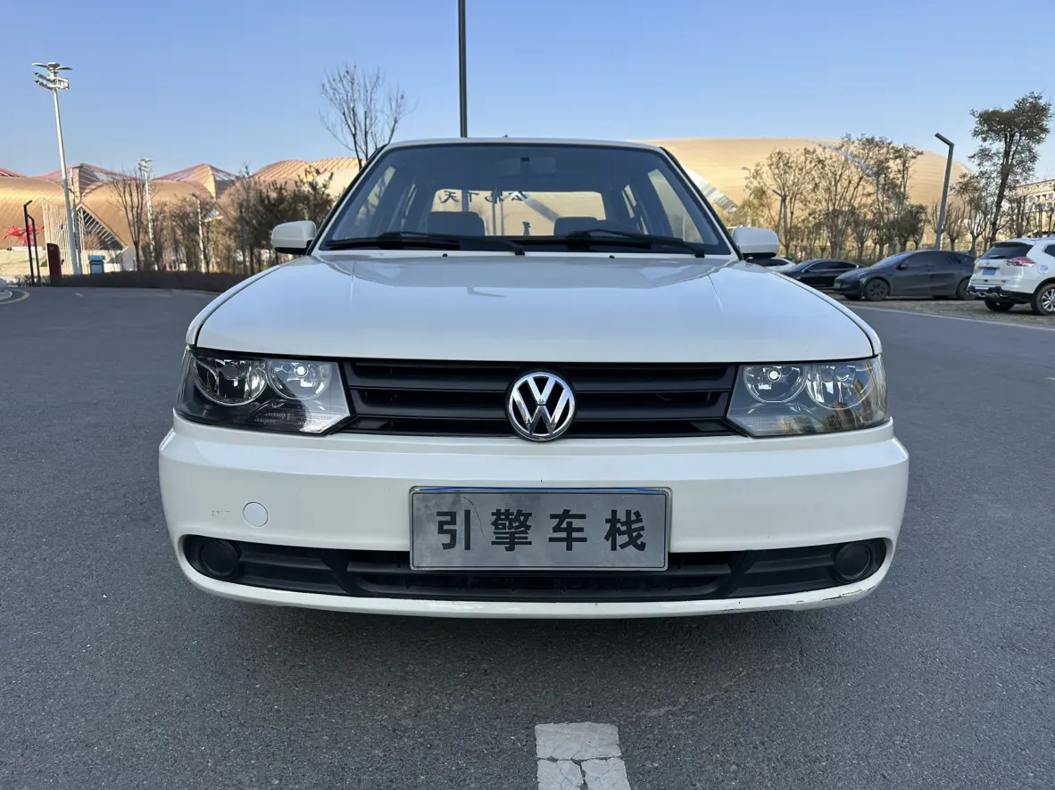 Volkswagen Jetta  из Китая