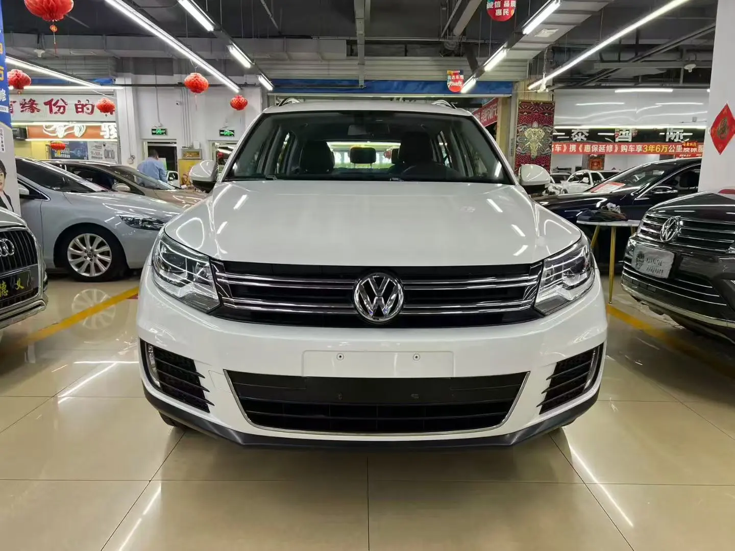 Volkswagen Tiguan  из Китая