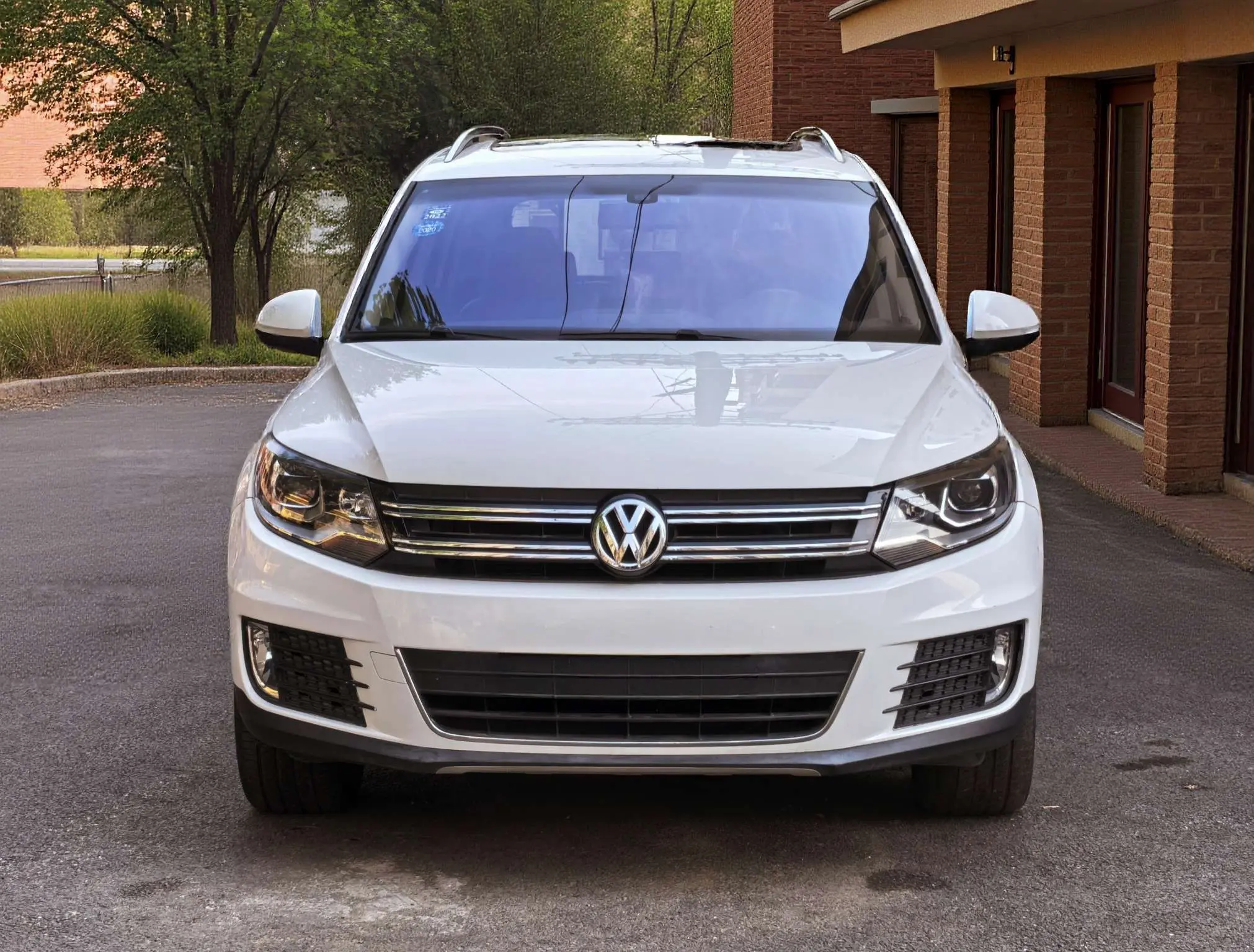 Volkswagen Tiguan  из Китая