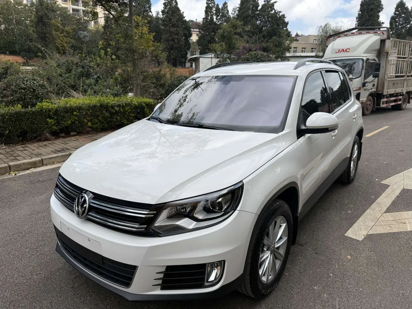 Volkswagen Tiguan  из Китая