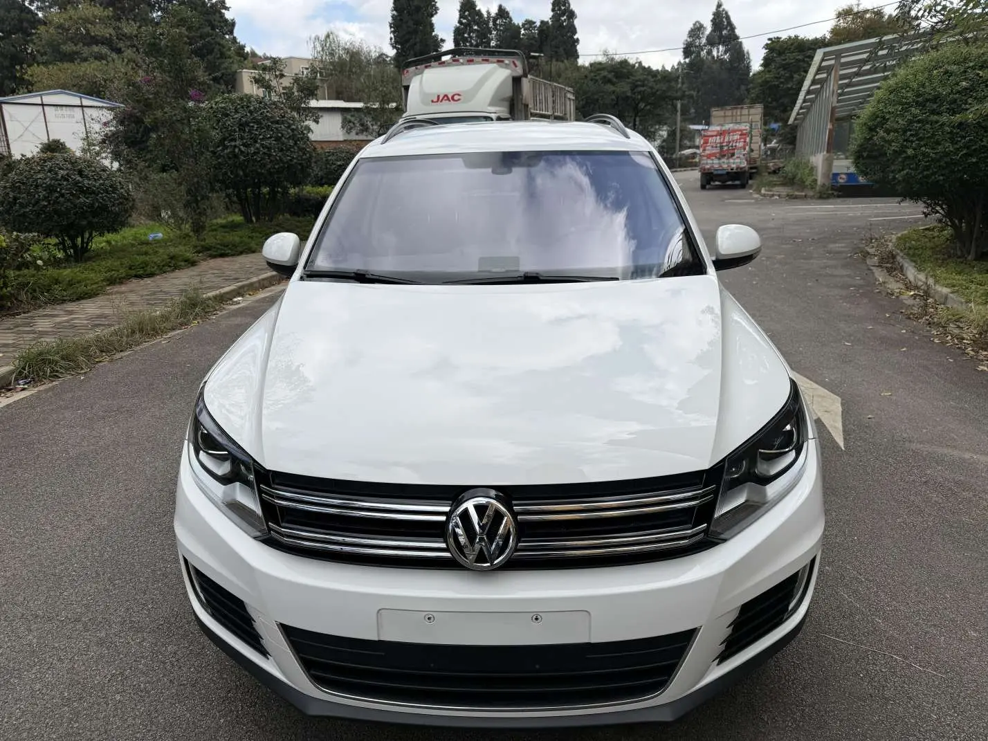 Volkswagen Tiguan  из Китая