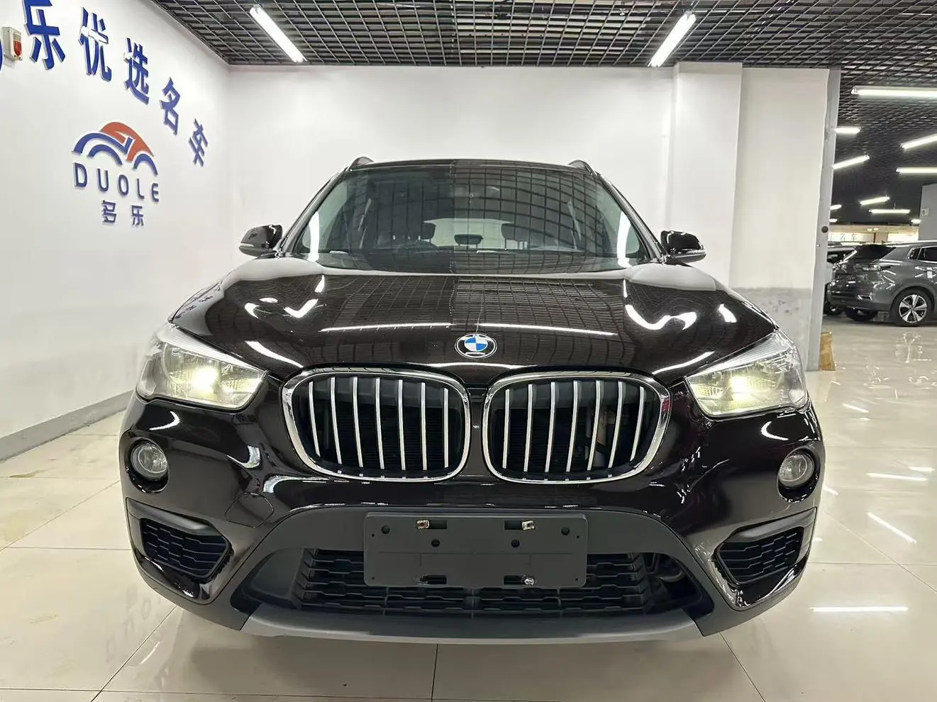 BMW X1  из Китая
