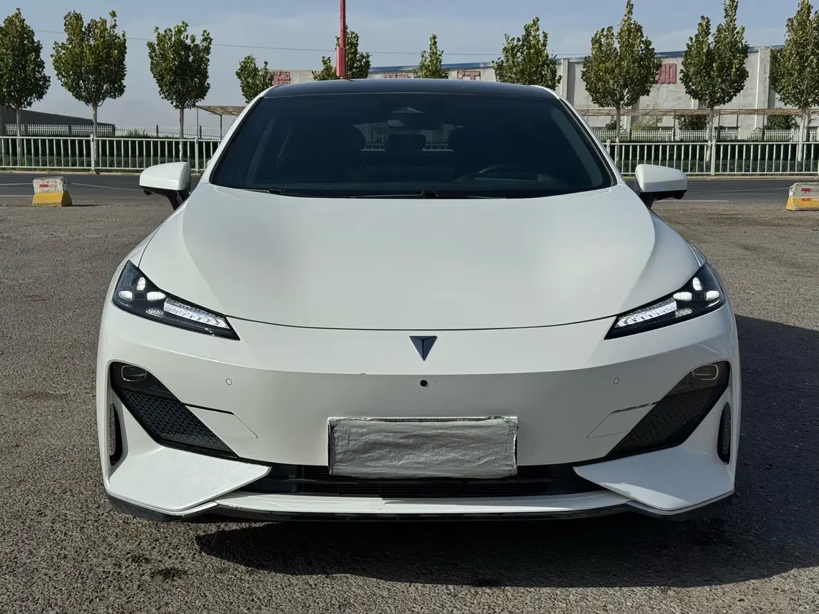 Deepal Dark blue SL03  из Китая