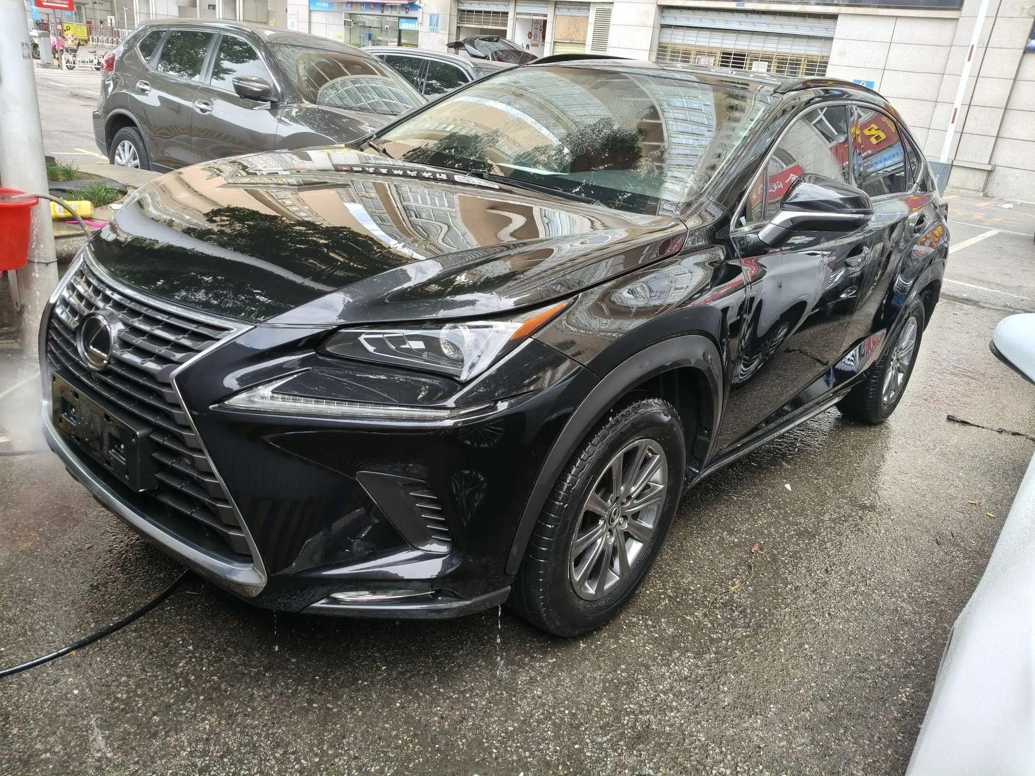 Lexus NX  из Китая