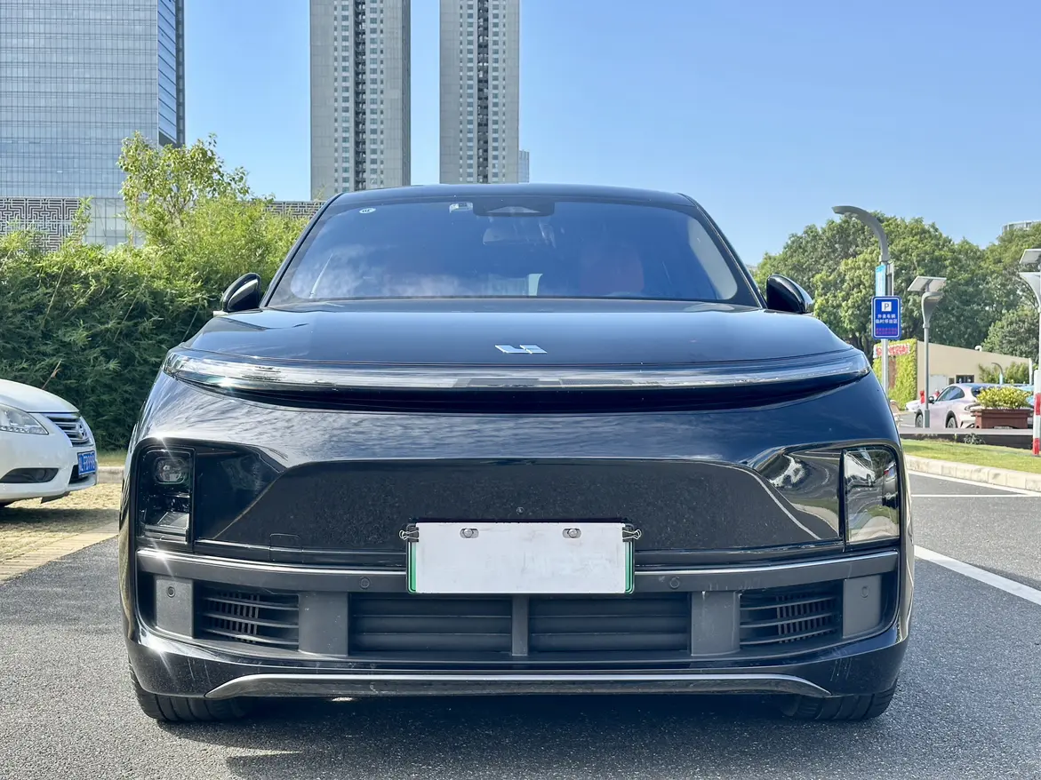 Li L9 (Ideal L9)  из Китая