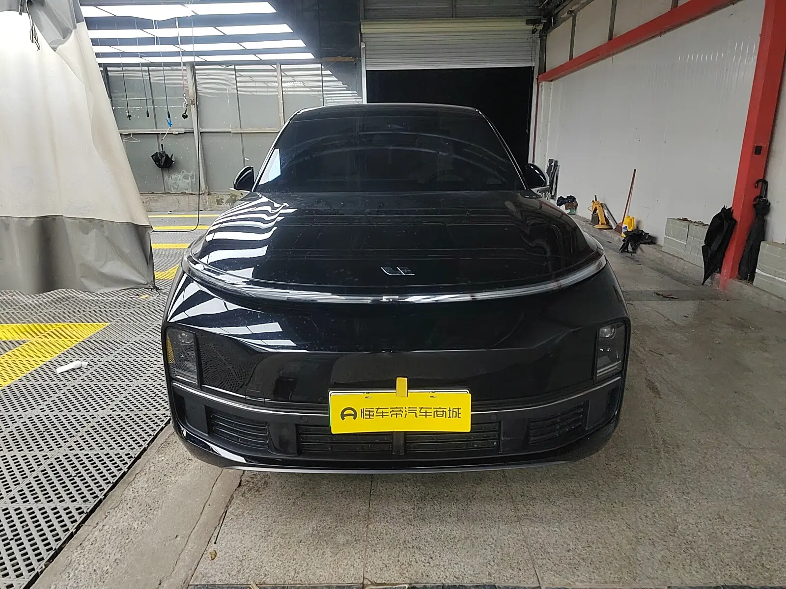 Li L9 (Ideal L9)  из Китая