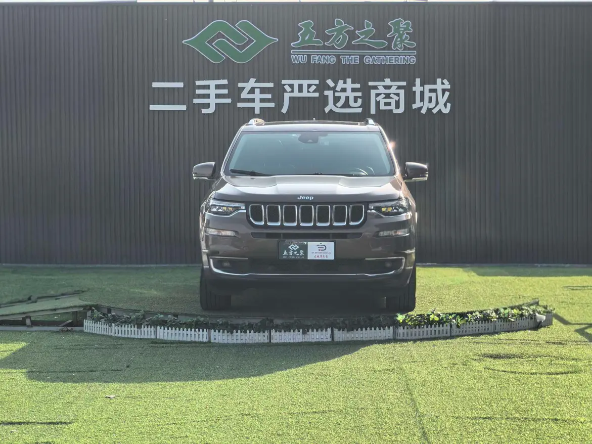 Jeep Grand commander  из Китая