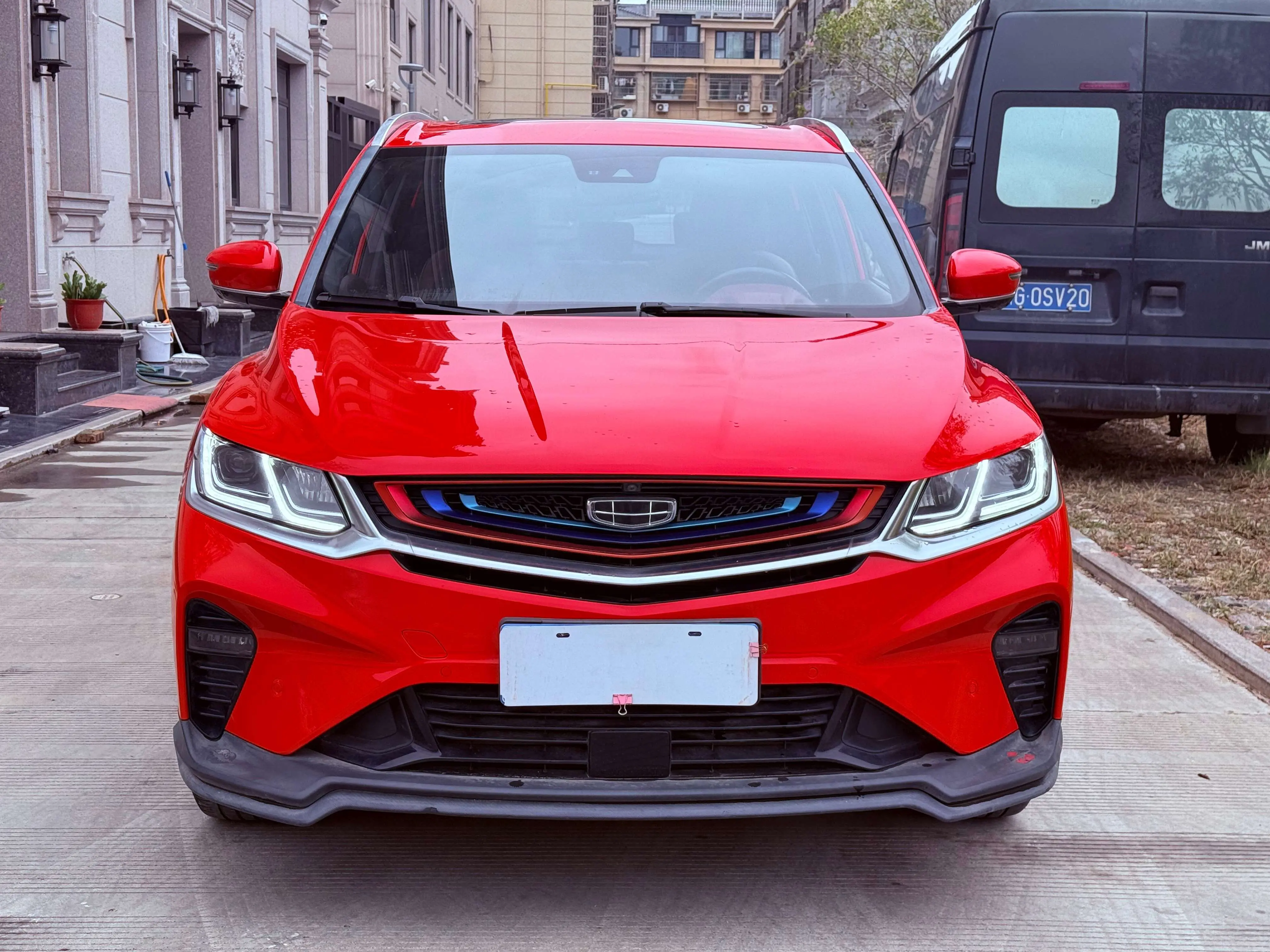 Geely Coolray SX11 (Binyue)  из Китая