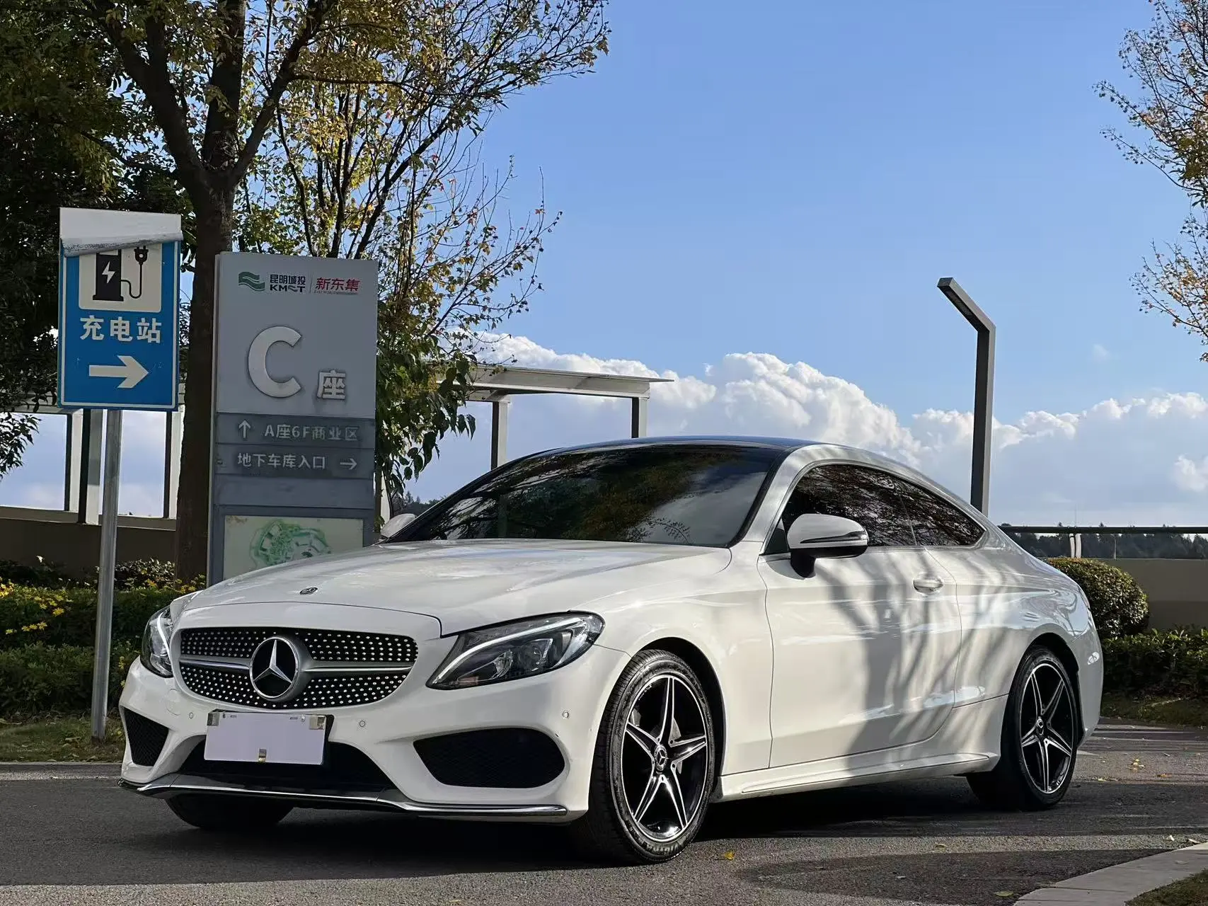 Mercedes-Benz C-Class (imported)  из Китая