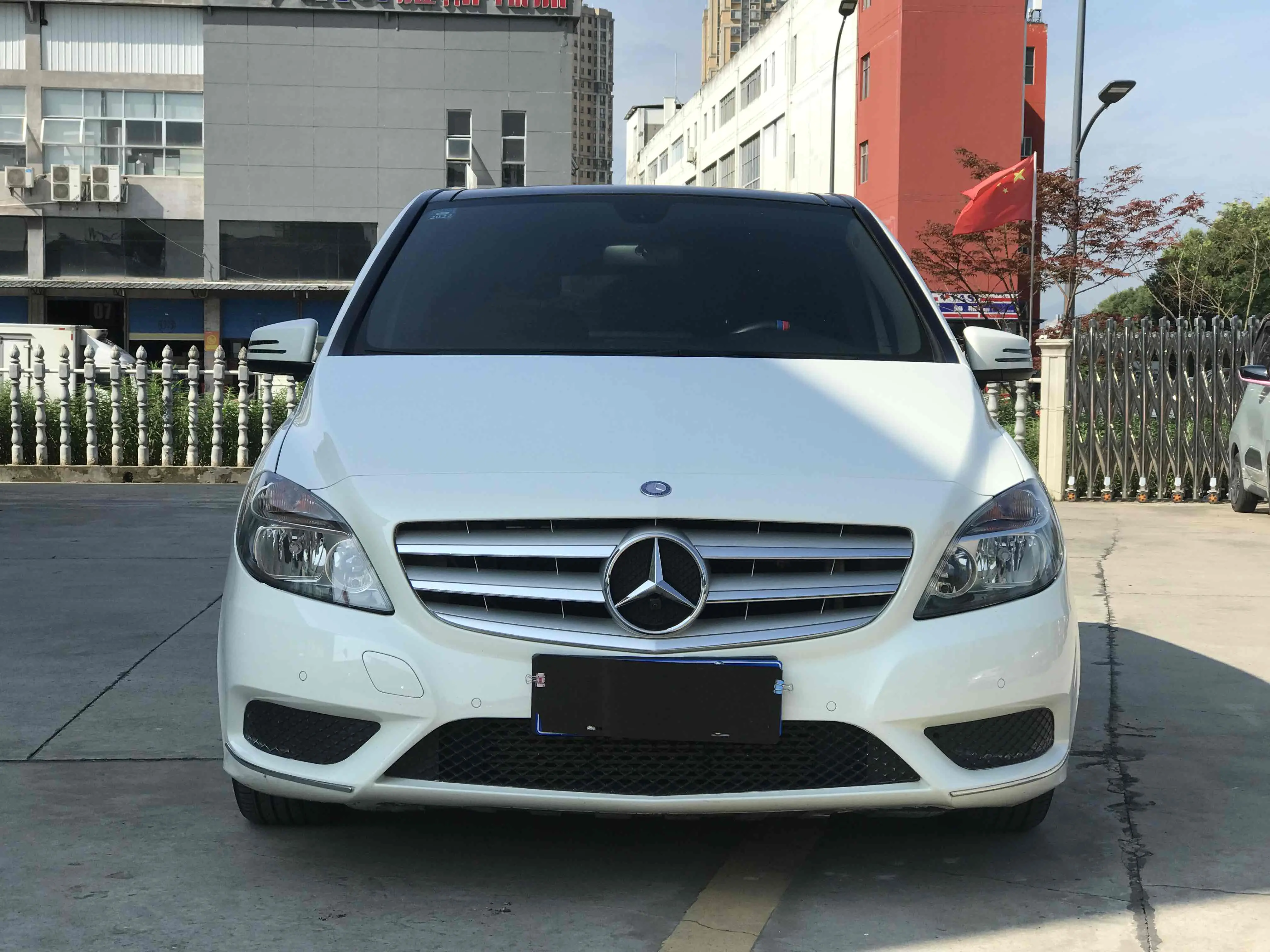 Mercedes-Benz Mercedes Benz B Class  из Китая